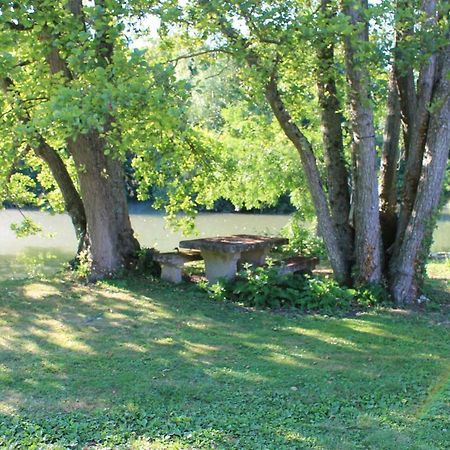 ホテルLa Cour Du Moulin Mer エクステリア 写真